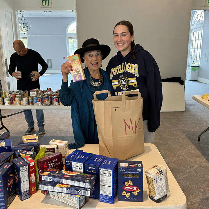 food-drive-IMG_1012-cropped