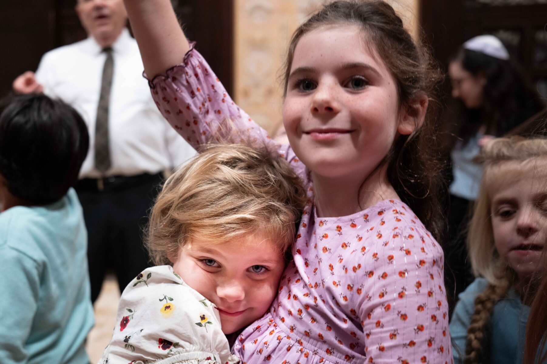 251017_ShaaraySimchatTorah_093